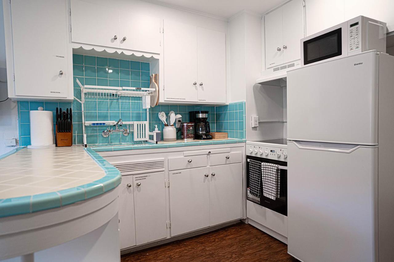 Seaside Serenity 1-br Apt With Peek-a-boo Sound Views Seattle